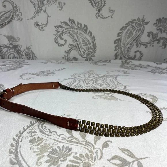 Fossil Hip Belt‎ Bohemian/Western
Leather Metal Linked Studded Chain - Picture 3 of 10